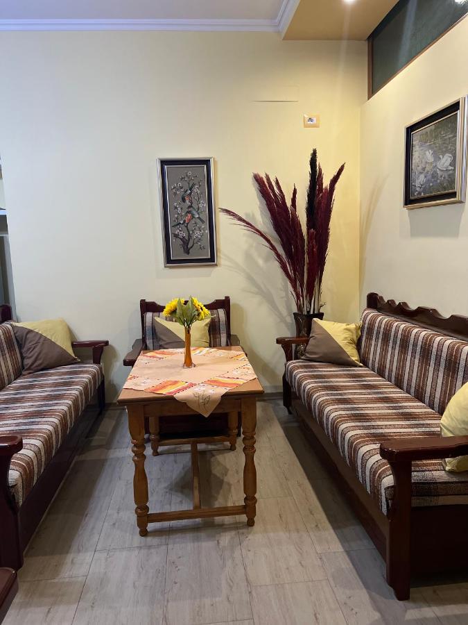 Comfy apartament Lejlighed Vlorë Eksteriør billede